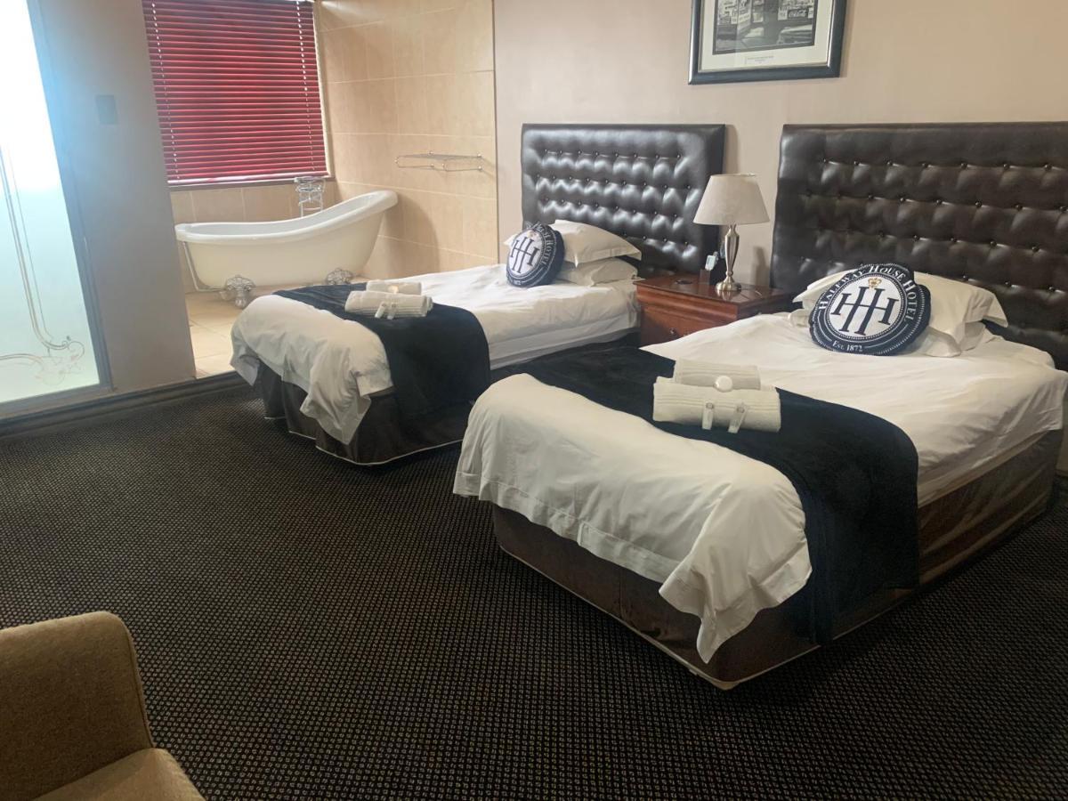 Halfway House Hotel Kimberley Esterno foto