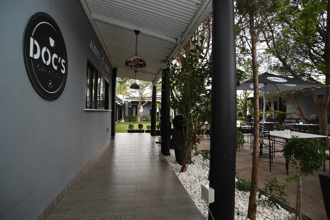 Halfway House Hotel Kimberley Esterno foto