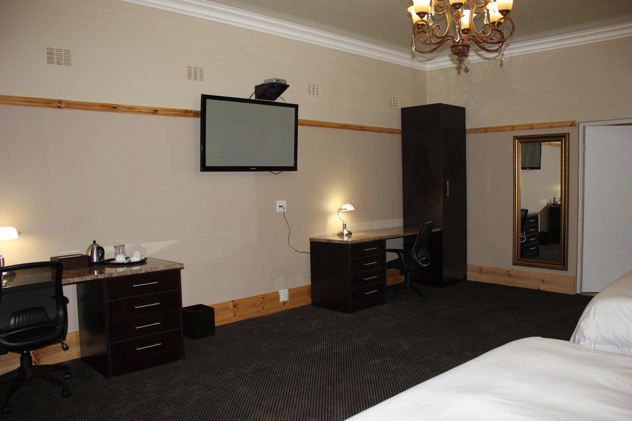 Halfway House Hotel Kimberley Esterno foto