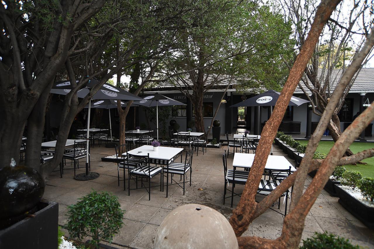 Halfway House Hotel Kimberley Esterno foto