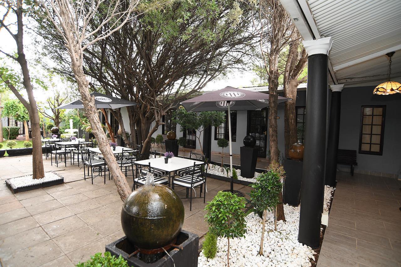 Halfway House Hotel Kimberley Esterno foto